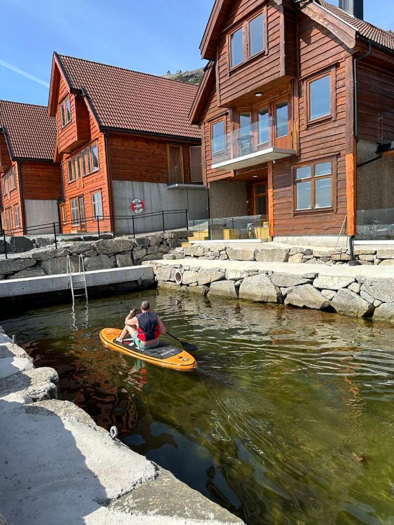 Preikestolen Panorama - Seaside Apartments Jørpeland Exteriér fotografie